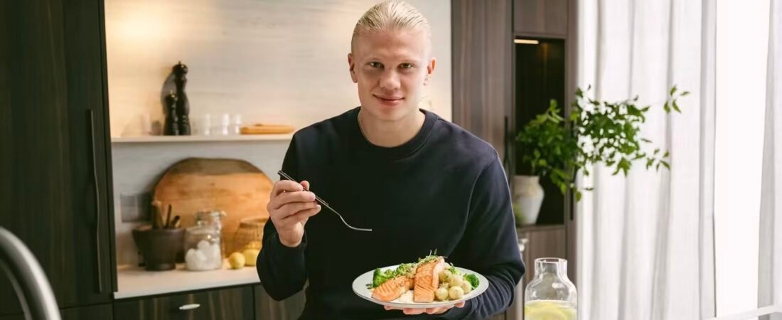 Quem é Haaland fora de campo? Veja rotina e dieta do craque norueguês