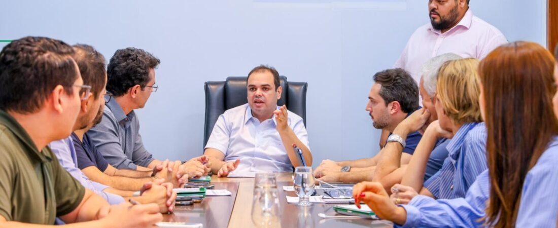 Governo do Amazonas quita salários e destrava R$ 127 milhões para os médicos da rede estadual