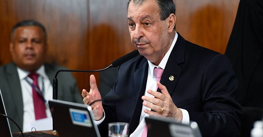 Aziz na relatoria: senador do Amazonas assume PEC da escala 6×1 e promete acelerar votação no Senado